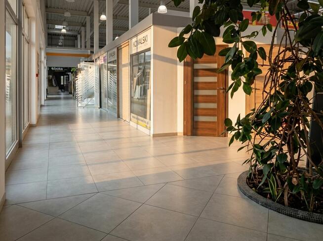Wynajmę lokal handlowy 50 m2