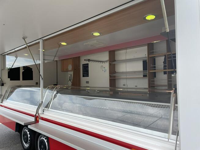 Renault Master Autosklep wędlin Gastronomiczny Food Truck Foodtruck Sklep Borco Klima