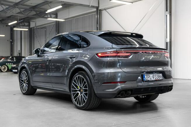 Porsche Cayenne Turbo Turbo S E-Hybrid 680KM. Gwarancja 09.2027. Specyfikacja 1.086 mln.