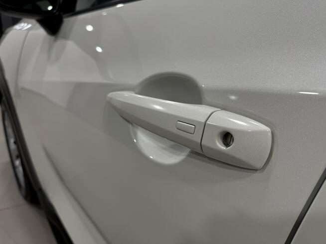Nissan Juke Bogate Wyposażenie / Serwisowany / Roczna Gwarancja w cenie