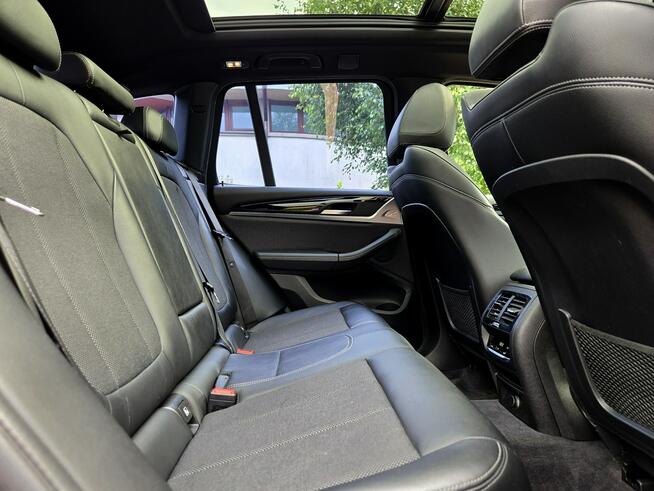 BMW X3 xLine 2.0d 190KM xDrive 2018r LED, Panorama, Ambiente, Automat, FV23%