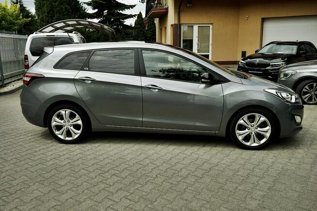 Hyundai i30 1,6CRDI NAVI, kamera, 110KM, panorama dach