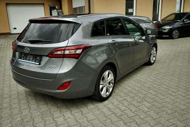 Hyundai i30 1,6CRDI NAVI, kamera, 110KM, panorama dach