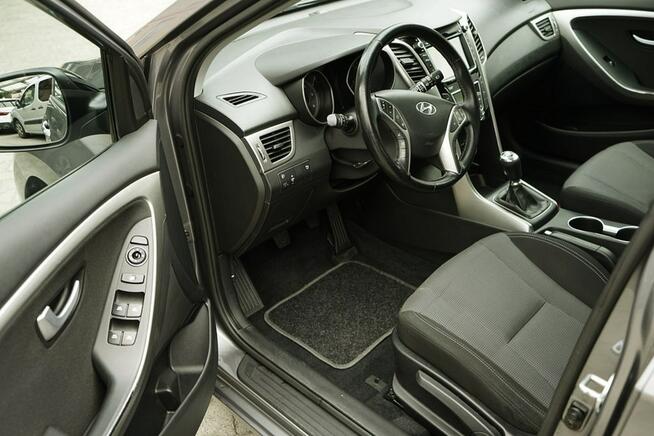 Hyundai i30 1,6CRDI NAVI, kamera, 110KM, panorama dach
