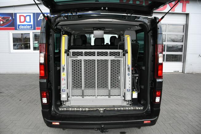 Renault Trafic 1.6dCi 7-osób Winda Do przewozu OSÓB NIEPEŁNOSPRAWNYCH 2xKlima Kamera