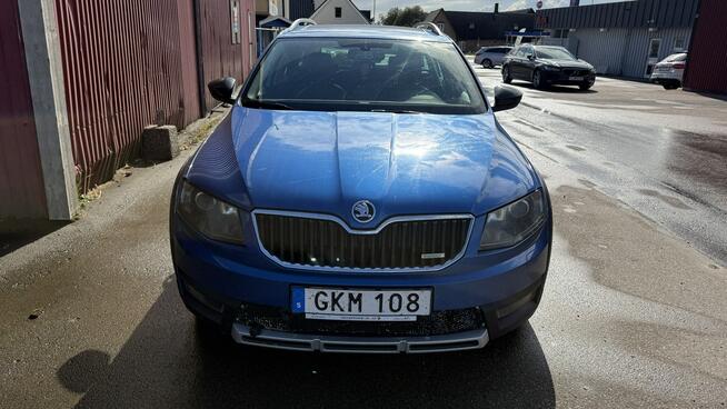Škoda Superb Scout 2.0tsi 184KM automat 4x4 ledy skóry panorama max wers. 1.r.gwara