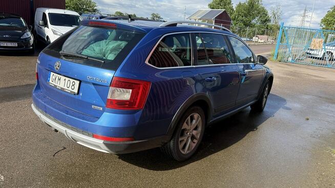 Škoda Superb Scout 2.0tsi 184KM automat 4x4 ledy skóry panorama max wers. 1.r.gwara