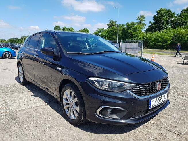 Fiat Tipo 1,4 Benzyna Klimatronik Tablet LEDy Zarejestrowany Gwarancja