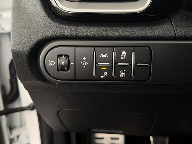 Kia Cee'd VAT 23% SW Business Line 1.5T-GDI 160KM M6 2022/2023 r. salon PL