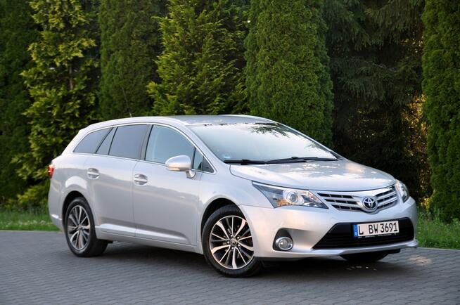 Toyota Avensis 2.0D-4D(124KM)*Lift*Led*Navi*Kamera*Klimatronik*Chrom*I Wł*Alu 17"ASO