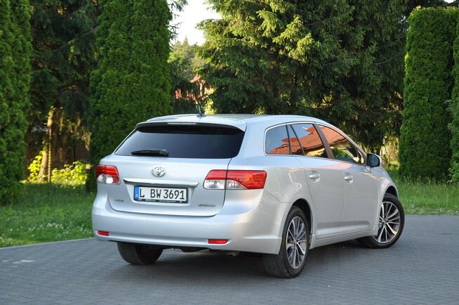 Toyota Avensis 2.0D-4D(124KM)*Lift*Led*Navi*Kamera*Klimatronik*Chrom*I Wł*Alu 17"ASO