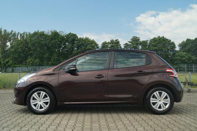 Peugeot 208 1,2 82 KM MOCNO DOINWESTOWANY ZADBANY TYLKO 99 TYS. KM.