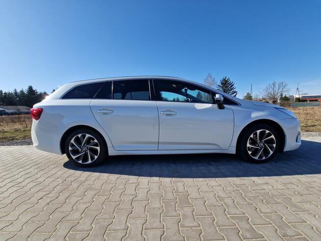 Toyota Avensisa 1.8 benzyna/lpg
