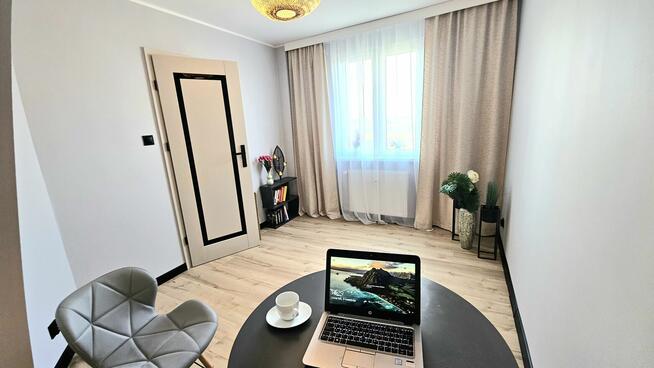 Nowoczesny, dwupoziomowy apartament 56 m² – gotowy do zamies