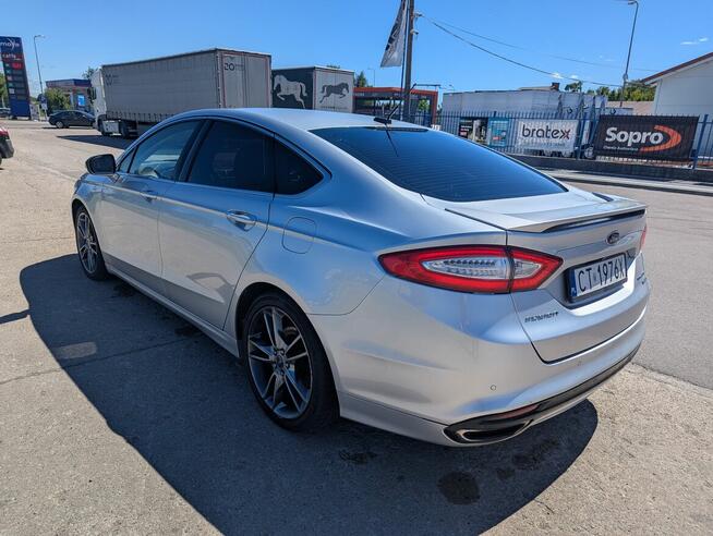 Ford fusion Titanium Mondeo Mk5 LPG 240km
