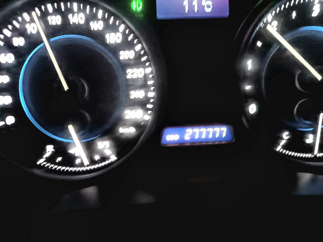 Lexus IS 220d Prestige 177 KM | ASO | Continental