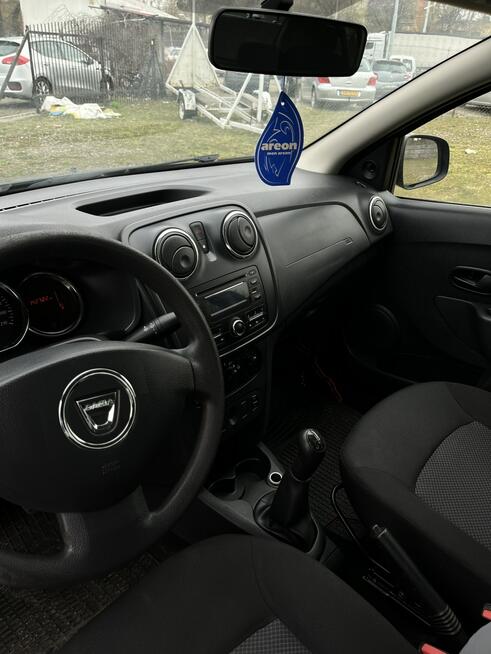 Dacia Logan zadbana sprawna zarejestrowana