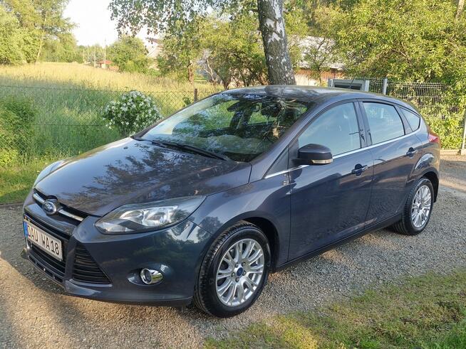 Ford Focus 1.6 benz 125km stary silnik TITANIUM bezwypadkowy ładny z Niemiec FV