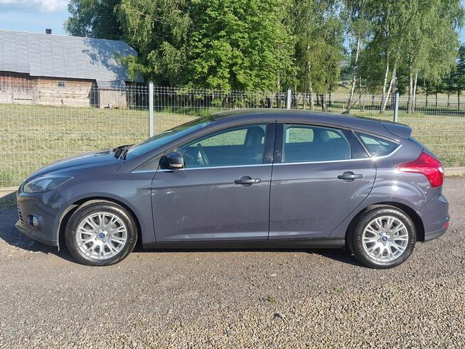 Ford Focus 1.6 benz 125km stary silnik TITANIUM bezwypadkowy ładny z Niemiec FV