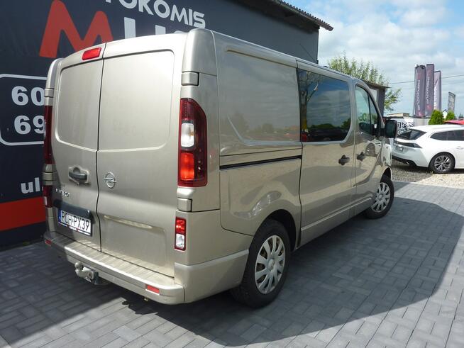 Opel Vivaro 1.6DCI BRYGADÓWKA*DOKA*6 Osób*Navi*Klimatyzacja*PDC*Hak*Niski Przebieg