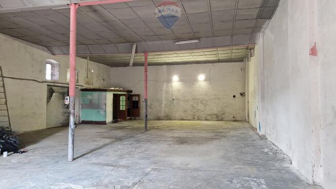 MAGAZYN PRZY S1 i A4 | HALA 227 m² + PLAC 474 m² |