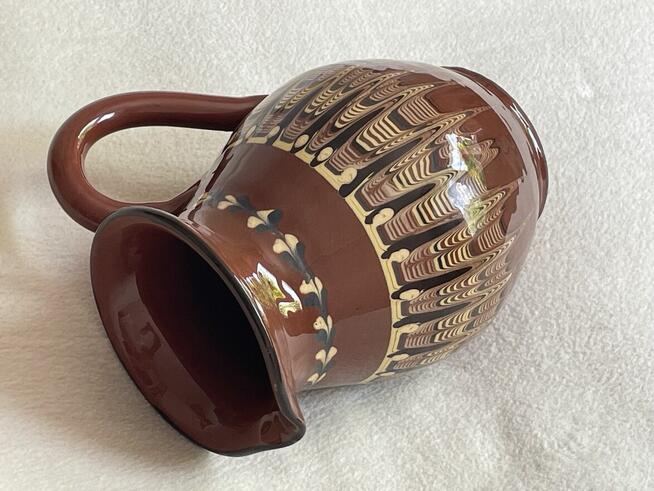 Dzbanek Trojan Bułgaria 18,5 cm kamionka porcelit PRL