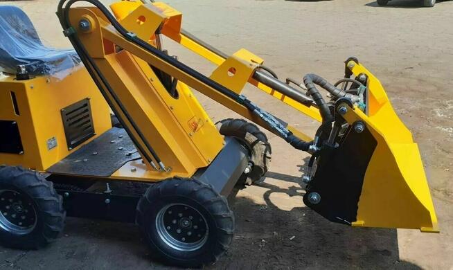 MINI ŁADOWARKA KOŁOWA Z PROSTYM RAMIENIEM MS-L113FS JSB - PL