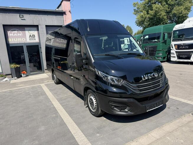 IVECO DAILY 35s18 3.0 doka 7 osobowa
