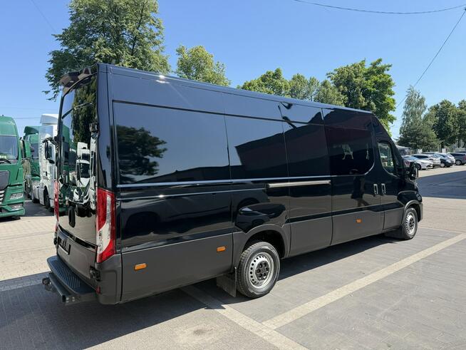 IVECO DAILY 35s18 3.0 doka 7 osobowa