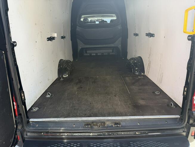 IVECO DAILY 35s18 3.0 doka 7 osobowa