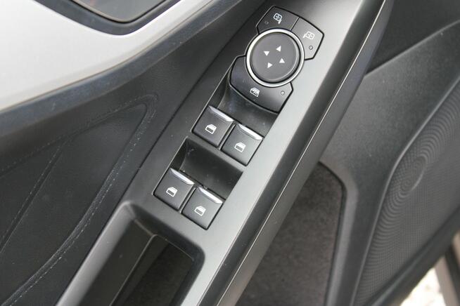 Ford Focus Connected 37317PLN Gwarancja F-vat 120HP