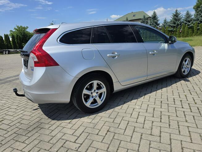 Volvo V60 2,0hdi Serwis.Automat.Navigacja.Podg.Fotele.Tempomat.OKAZJA