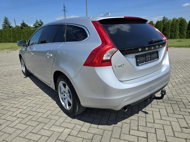 Volvo V60 2,0hdi Serwis.Automat.Navigacja.Podg.Fotele.Tempomat.OKAZJA