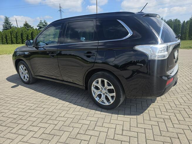 Mitsubishi Outlander 2,0Plug-IN Hybrid. 4x4.Pół-Skóry..Kam.Cof.Hands-Free.AUTOMAT