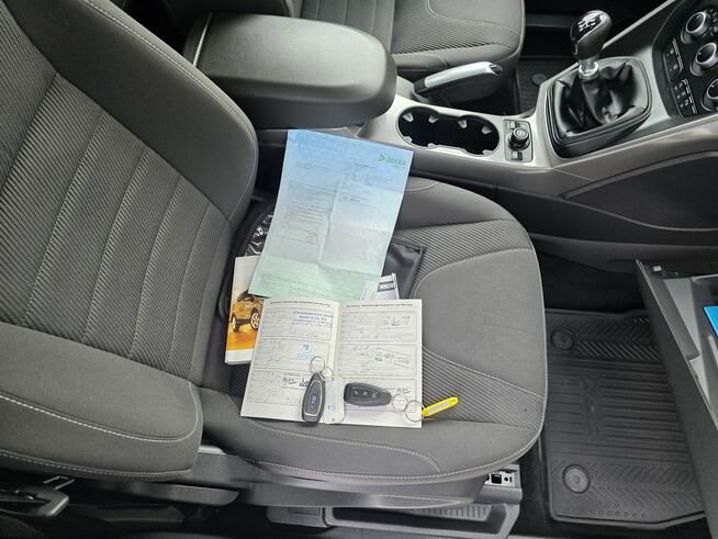 Ford Kuga SYNC EDITION /bardzo zadbana/ zarejestorwany/ duża NAVI / bezwypadkowy