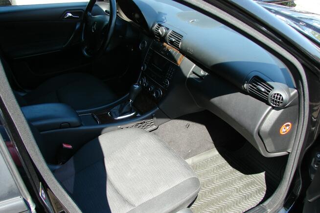Mercedes C 180 1,8 E -143 KM Super auto