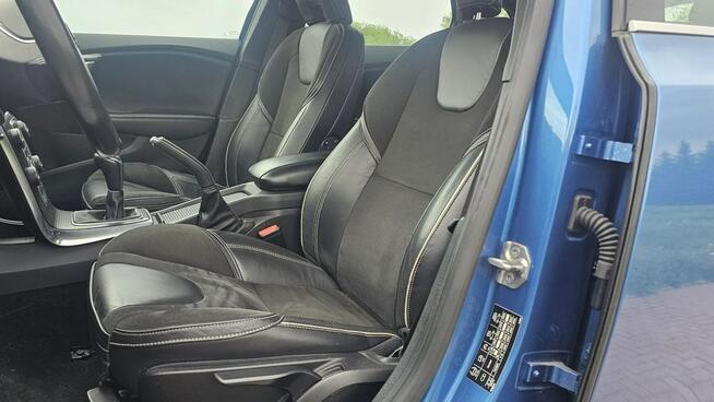 Volvo V40 R-desing 2018. Full opcja
