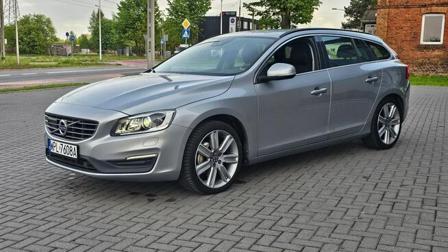 Volvo V60 2.0 benzyna Moc 240 KM benzyna - GAZ