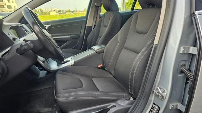 Volvo V60 2.0 benzyna Moc 240 KM benzyna - GAZ
