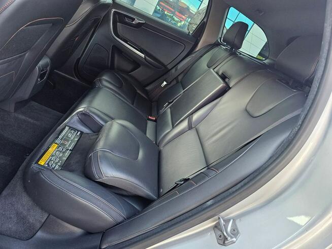 Volvo XC 60 2016R Stan bardzo dobry , wymieniony rozrząd , pełna dokumentaca.