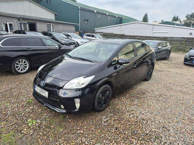 Toyota Prius Polski Salon silnik przebieg 60 tys km