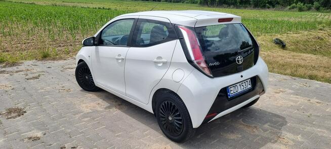 Toyota Aygo 1.0MPI 2018 bardzo bogato wyposażony