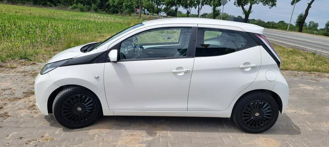 Toyota Aygo 1.0MPI 2018 bardzo bogato wyposażony