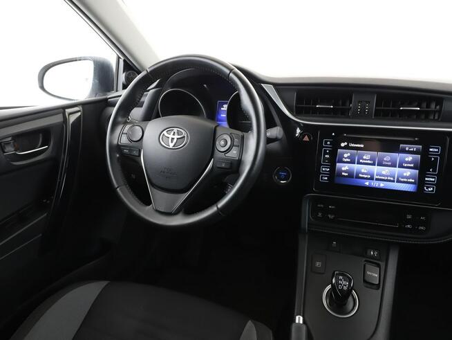 Toyota Auris navi kamera tempomat klima-auto.