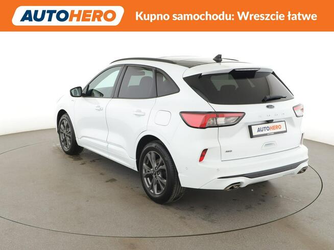 Ford Kuga ST-line, Automat, 4x4, Panorama, Navi, Podg.fotele