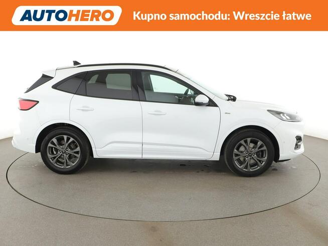 Ford Kuga ST-line, Automat, 4x4, Panorama, Navi, Podg.fotele