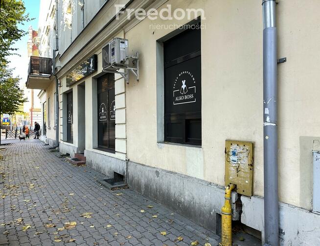 Lokal handlowo - usługowy w ścisłym centrum Ełku