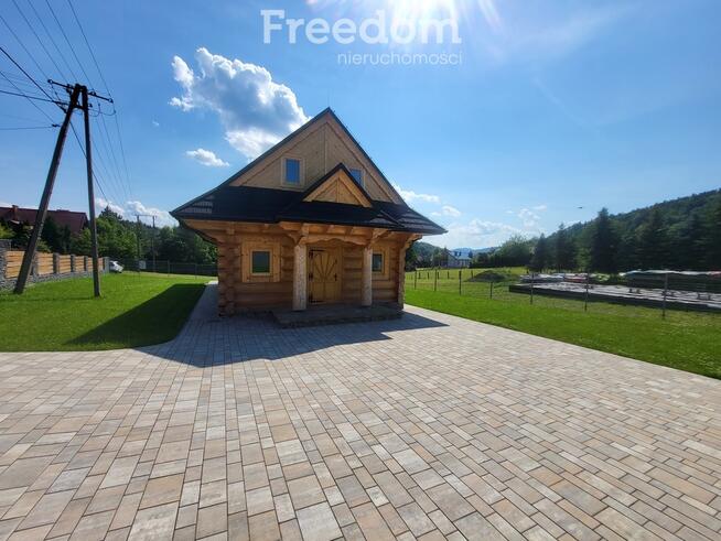 Nowoczesny dom z bali w Beskidach