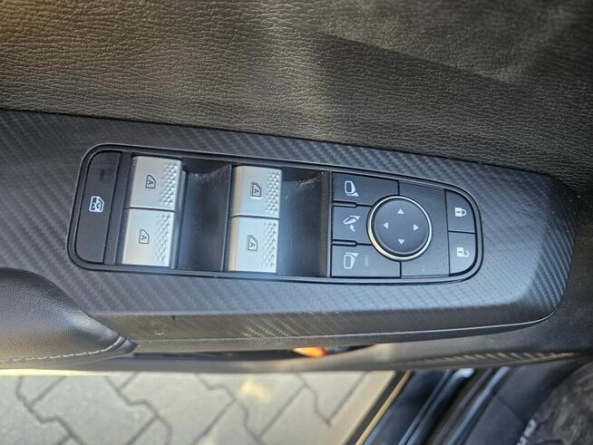 Mitsubishi Outlander 2,5 SEL Special Edition 4x4, 7-osobowy