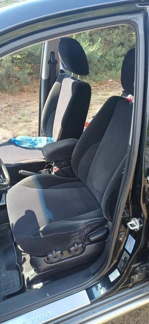 Sprzedam hyundai tucson z gazem z 2007r
